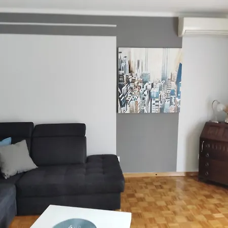 Apartment Marko Pula